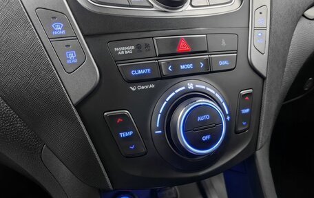 Hyundai Santa Fe III рестайлинг, 2014 год, 1 900 000 рублей, 22 фотография