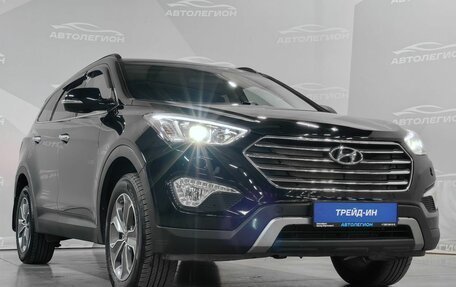 Hyundai Santa Fe III рестайлинг, 2014 год, 1 900 000 рублей, 29 фотография