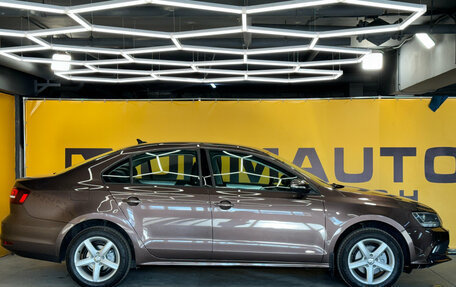 Volkswagen Jetta VI, 2017 год, 1 549 000 рублей, 4 фотография