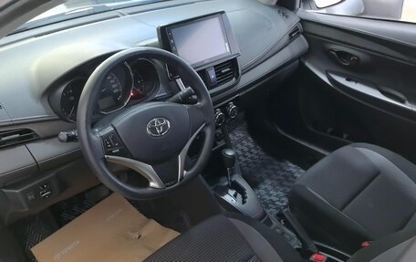 Toyota Vios III, 2022 год, 940 000 рублей, 7 фотография