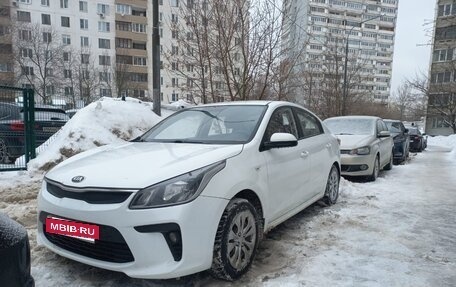 KIA Rio IV, 2018 год, 780 000 рублей, 6 фотография