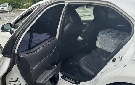 Toyota Camry, 2018 год, 2 500 000 рублей, 6 фотография