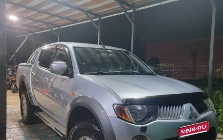 Mitsubishi L200 IV рестайлинг, 2008 год, 1 300 000 рублей, 1 фотография