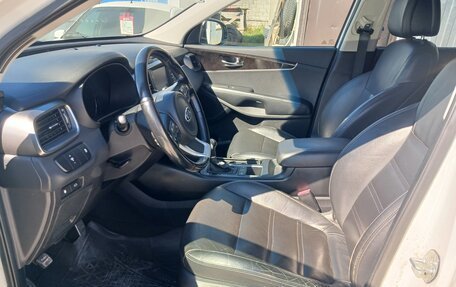 KIA Sorento III Prime рестайлинг, 2017 год, 2 350 000 рублей, 17 фотография