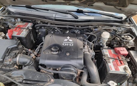 Mitsubishi L200 IV рестайлинг, 2008 год, 1 300 000 рублей, 2 фотография