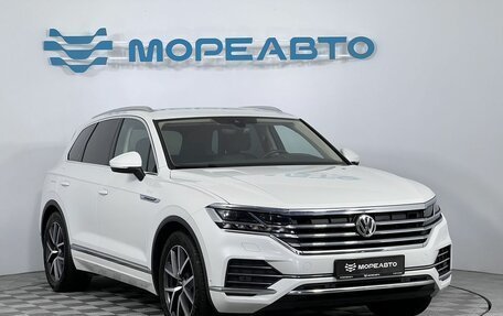 Volkswagen Touareg III, 2020 год, 4 500 000 рублей, 3 фотография