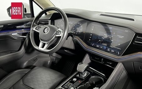 Volkswagen Touareg III, 2020 год, 4 500 000 рублей, 13 фотография