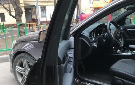 Mercedes-Benz C-Класс, 2012 год, 730 000 рублей, 7 фотография