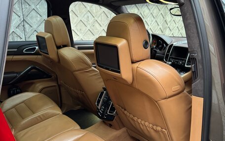 Porsche Cayenne III, 2011 год, 2 500 000 рублей, 13 фотография