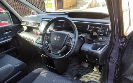 Honda Stepwgn IV, 2015 год, 1 780 000 рублей, 5 фотография