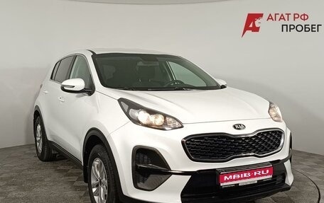 KIA Sportage IV рестайлинг, 2020 год, 1 980 000 рублей, 1 фотография