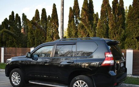 Toyota Land Cruiser Prado 150 рестайлинг 2, 2016 год, 4 250 000 рублей, 16 фотография