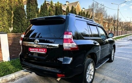 Toyota Land Cruiser Prado 150 рестайлинг 2, 2016 год, 4 250 000 рублей, 4 фотография