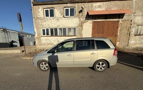 Opel Zafira B, 2008 год, 500 000 рублей, 2 фотография