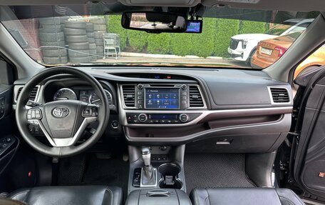 Toyota Highlander III, 2014 год, 3 300 000 рублей, 14 фотография