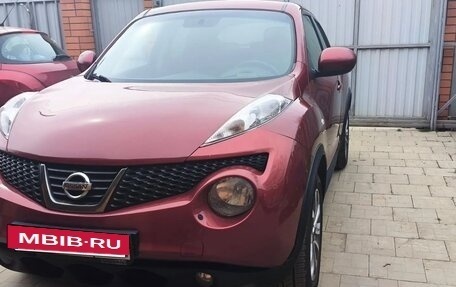 Nissan Juke II, 2014 год, 1 000 000 рублей, 3 фотография