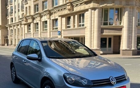 Volkswagen Golf VI, 2010 год, 585 000 рублей, 2 фотография