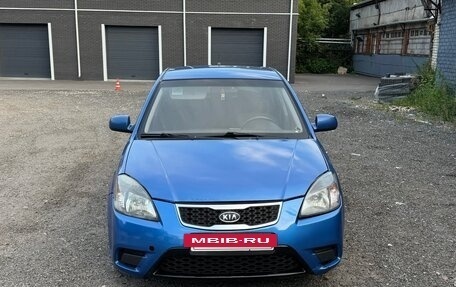 KIA Rio II, 2011 год, 600 000 рублей, 2 фотография