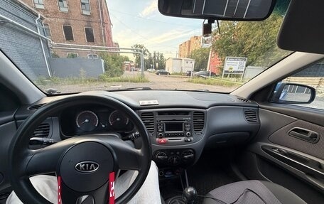 KIA Rio II, 2011 год, 600 000 рублей, 6 фотография