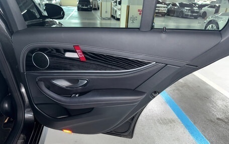 Mercedes-Benz E-Класс, 2020 год, 7 100 000 рублей, 16 фотография