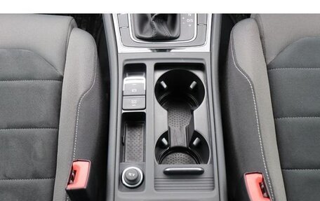 Volkswagen Golf VII, 2019 год, 1 280 000 рублей, 28 фотография