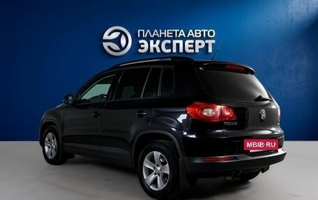 Volkswagen Tiguan I, 2011 год, 1 000 000 рублей, 3 фотография