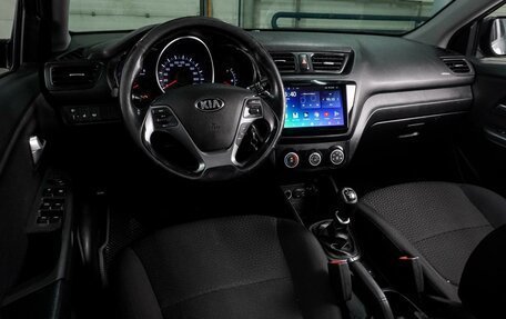 KIA Rio III рестайлинг, 2016 год, 1 099 000 рублей, 6 фотография