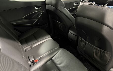 Hyundai Santa Fe III рестайлинг, 2018 год, 2 399 800 рублей, 4 фотография