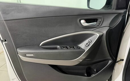 Hyundai Santa Fe III рестайлинг, 2018 год, 2 399 800 рублей, 7 фотография