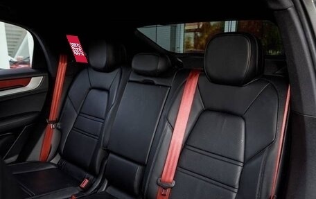 Porsche Cayenne III, 2024 год, 141 354 рублей, 16 фотография