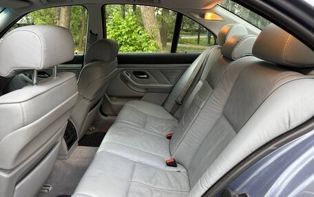 BMW 5 серия, 2001 год, 1 500 000 рублей, 11 фотография