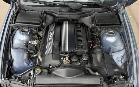 BMW 5 серия, 2001 год, 1 500 000 рублей, 14 фотография