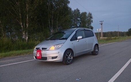 Mitsubishi Colt VI рестайлинг, 2004 год, 299 999 рублей, 2 фотография