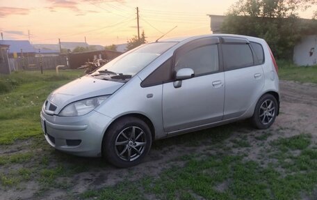 Mitsubishi Colt VI рестайлинг, 2004 год, 299 999 рублей, 6 фотография