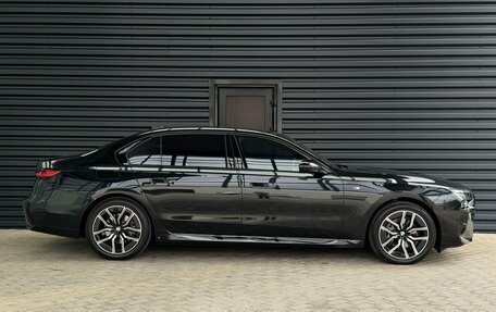 BMW 7 серия, 2024 год, 15 000 000 рублей, 6 фотография