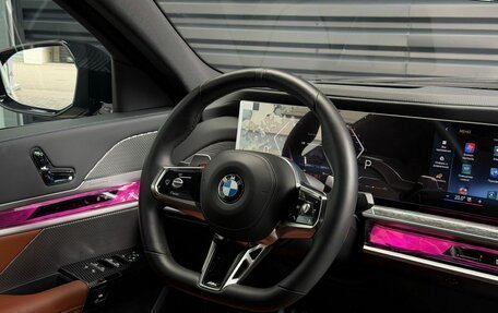 BMW 7 серия, 2024 год, 15 000 000 рублей, 14 фотография