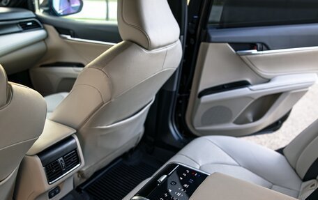 Toyota Camry, 2021 год, 2 800 000 рублей, 11 фотография
