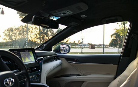 Toyota Camry, 2021 год, 2 800 000 рублей, 12 фотография