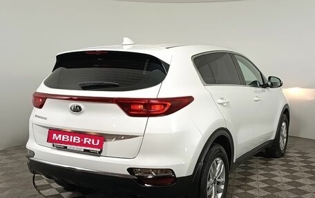 KIA Sportage IV рестайлинг, 2020 год, 1 980 000 рублей, 7 фотография