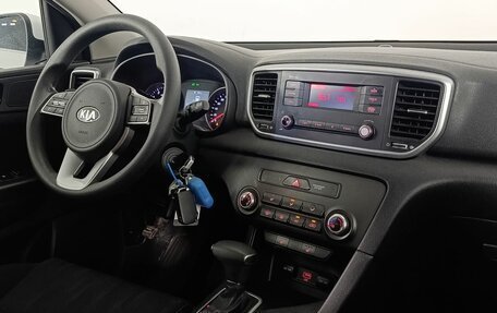 KIA Sportage IV рестайлинг, 2020 год, 1 980 000 рублей, 11 фотография