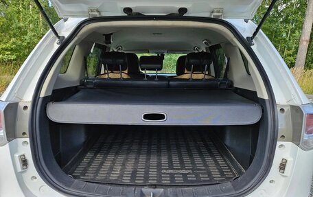 Mitsubishi Outlander III рестайлинг 3, 2014 год, 1 570 000 рублей, 10 фотография