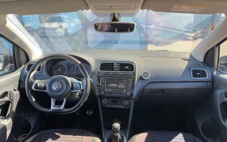 Volkswagen Polo VI (EU Market), 2016 год, 1 240 000 рублей, 2 фотография