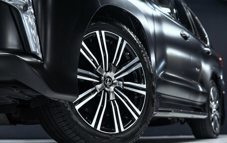 Lexus LX III, 2019 год, 9 500 000 рублей, 5 фотография