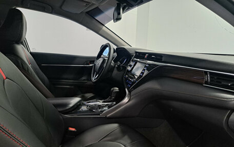 Toyota Camry, 2020 год, 2 699 000 рублей, 15 фотография