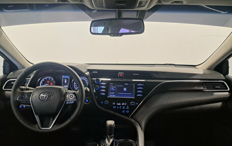 Toyota Camry, 2020 год, 2 699 000 рублей, 18 фотография