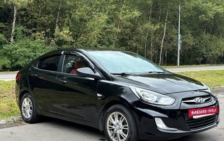 Hyundai Solaris II рестайлинг, 2011 год, 480 000 рублей, 3 фотография