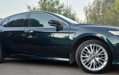 Toyota Camry, 2018 год, 2 800 000 рублей, 7 фотография