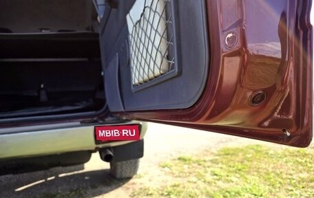 Toyota Land Cruiser Prado 90 рестайлинг, 1998 год, 950 000 рублей, 13 фотография