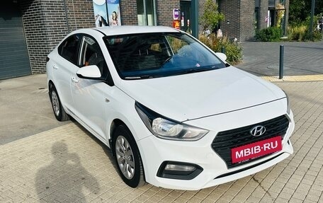 Hyundai Solaris II рестайлинг, 2017 год, 1 200 000 рублей, 1 фотография