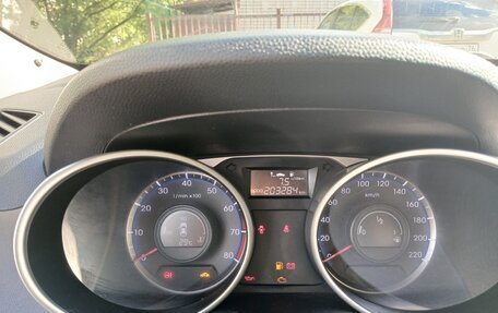 Hyundai ix35 I рестайлинг, 2015 год, 1 300 000 рублей, 9 фотография